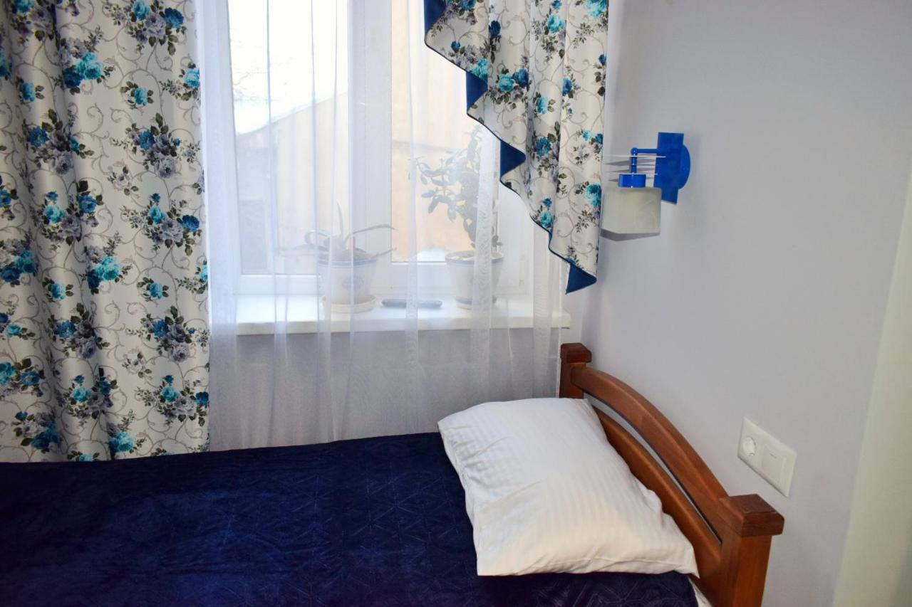 Apartments Provence チェルニウツィー エクステリア 写真
